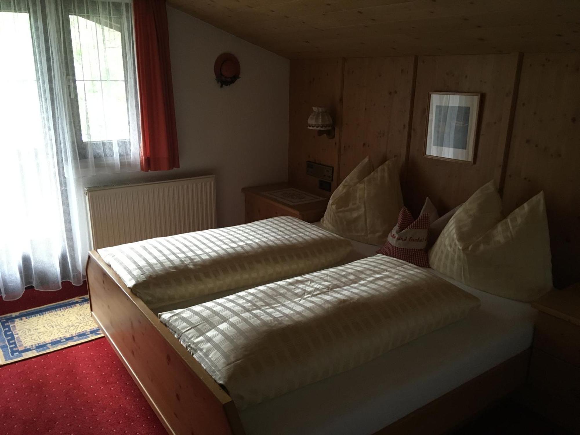 Landhaus Kuen Huben  Buitenkant foto